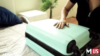 【麻豆传媒】HOME SWEET HOME 【炙热爱欲的疯狂性爱】英语发音，中文字幕，高清720P原版首发【LAA-0037】