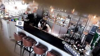 【麻豆传媒】林芊彤【淫欲餐酒館】针孔直视同僚激情性爱？高清720P原版首发【MDWP-0007】