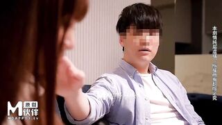 【麻豆传媒】吴梦梦-无套系列【风骚女记者】遭男明星无套中出，高清720P原版首发【MM-055】.x264.aac