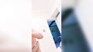 大奶小少妇不知道怎么了伤心哭了来一炮开心下，中年夫妇真会玩花样真多