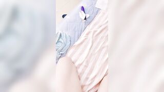无套蹂躏人妻，露脸黑丝情趣诱惑，多体位爆草抽插，边草边玩骚奶子，淫声荡语直接内射中出，精彩刺激别错过