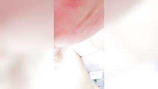 淫荡骚货夫妻居家操逼！每天多要来一发！假屌深插自慰，69姿势互舔，双腿肩上扛操的好爽