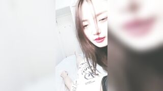 蓝色小背心极品御姐！和炮友收费大秀！骑乘位爆操，圆润美臀套弄，扶着屁股后入撞击猛操