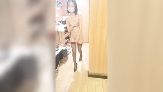 【小阿寸】原榨精少女，人气女神重磅回归，依然诱惑力十足的青春胴体，粉嘟嘟水汪汪，宠粉佳作