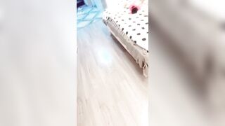 【秘密的咪咪】俏皮少女，试穿各类情趣丝袜，三年疫情几百场性爱，人气登顶看粉穴被插