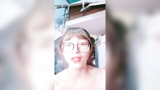 【顶级美腿嗲嗲骚货】馒头肥穴【下篇】红色高跟鞋，翘起大白屁股猛掰，双指扣入水声哗哗，高潮白浆四溅，假屌抽插骑坐太骚了