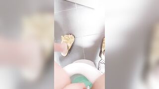 七彩女神【草莓味】高颜值御姐带眼罩和肥子粉丝啪啪，翻来覆去的内射，高清源码无水印