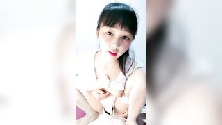 极品02年可爱萌妹【大学宿舍】下海捞金【下篇】花季颜值大开M腿，速插敏感嫩鲍淫汁不断溅出，媚态尽露，少女极致享受表情太上头了