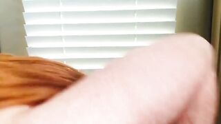 粉嫩爆乳挤奶乳汁喷射+巨乳美女脱衣诱惑