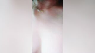 约闺蜜和她老公一起来家玩勾搭啪啪【上篇】露脸脱光了诱惑口交大鸡巴各种爆草抽插被自己老公发现，让他去干别人老婆