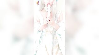 超萌极品可爱网红美少女【小晗喵】王者荣耀Cos西施，幻想哥哥的大肉棒，粉嫩小穴爱潮涌动