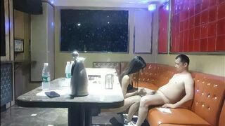 【探花炮哥】全网商K偷拍独家，选妃一排美女，175cm高挑妹子，灯红酒绿下裸体相见交合